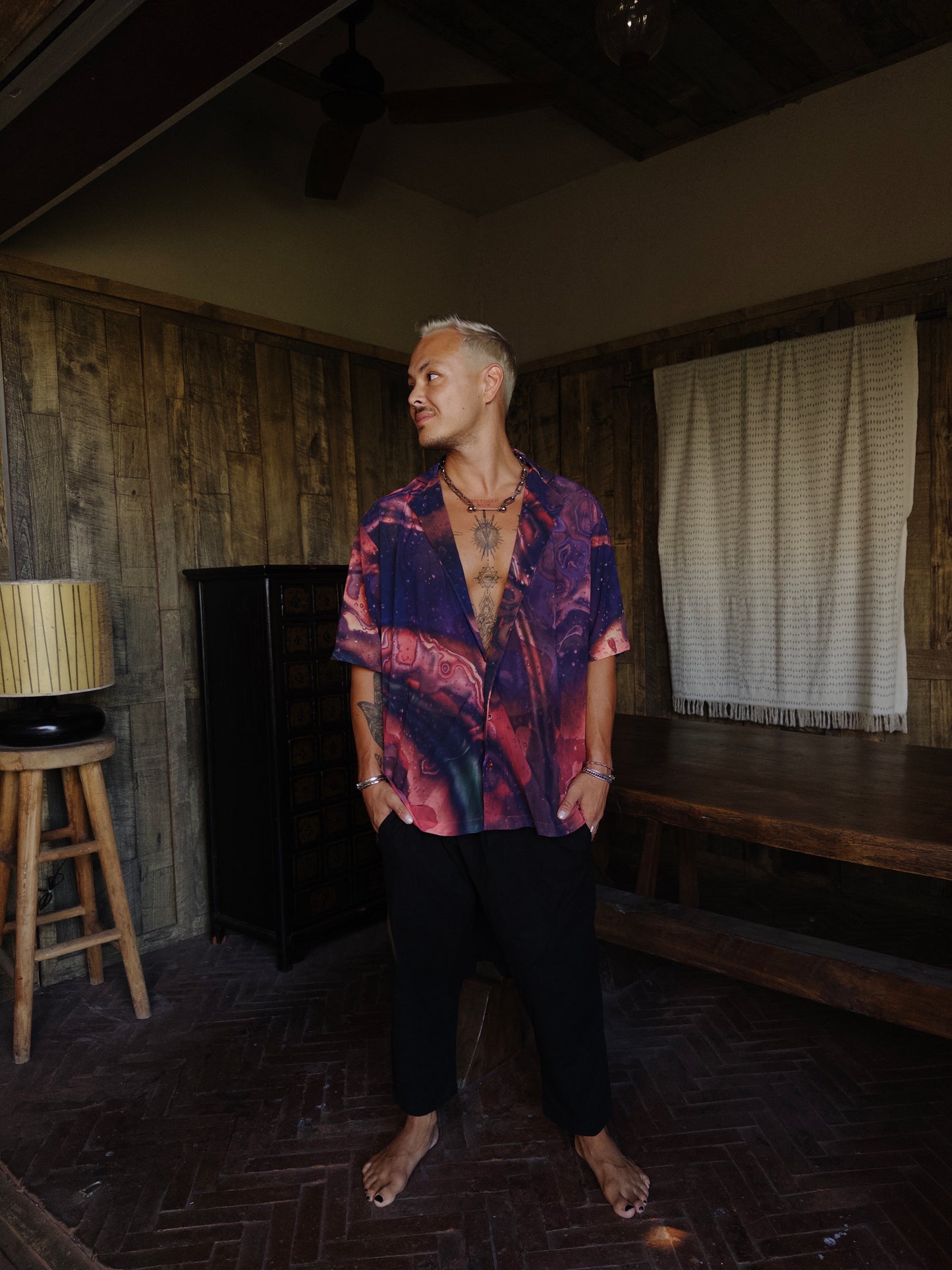 Men's shirt